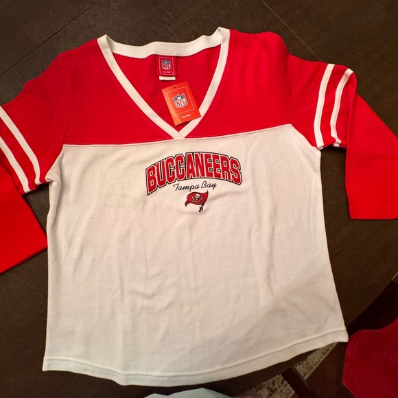 WOMENS - TAMPA BAY BUCCANEERS NFL JERSEY - SIZE XL - Picture 1 of 15